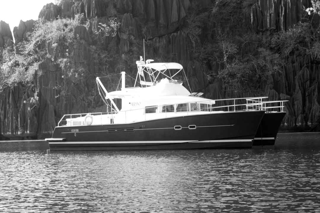 twin hull comfortable power yacht in Busuanga lagoon